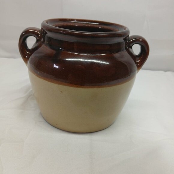 Vintage Bean Pot - Picture 9 of 16